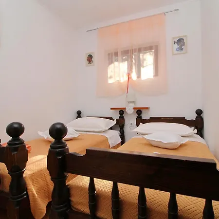 Stone House Prihonja * Vela Luka