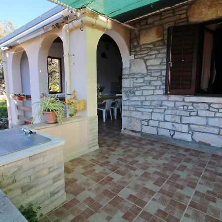 Alpstuga Stone House Prihonja *